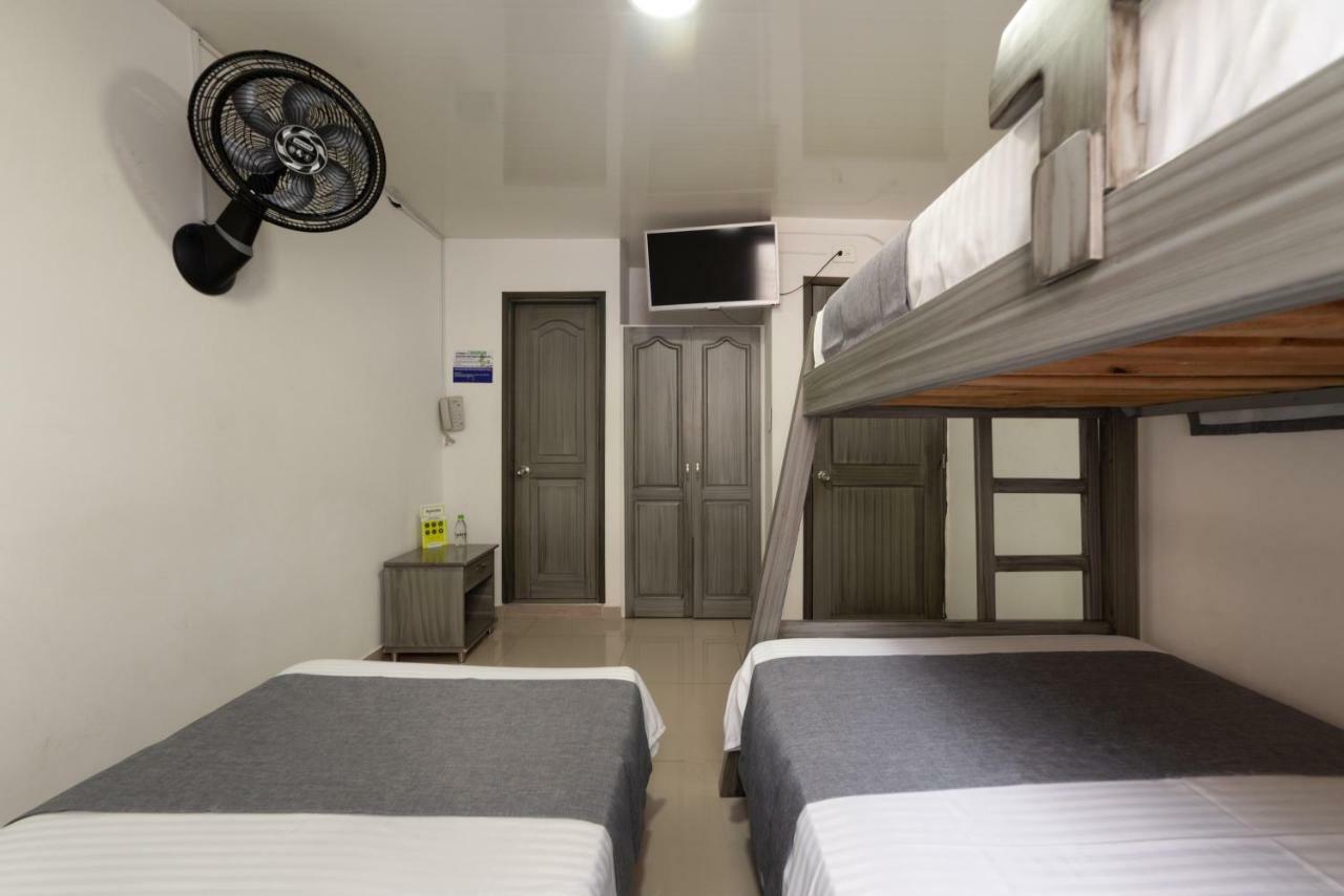 Ayenda 1121 Exito Hotell Pereira Eksteriør bilde