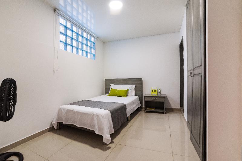 Ayenda 1121 Exito Hotell Pereira Eksteriør bilde