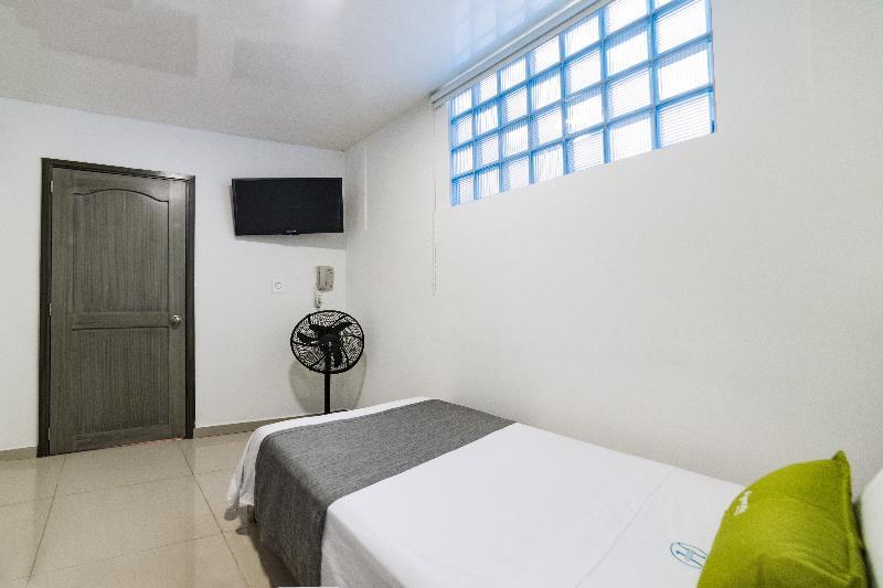 Ayenda 1121 Exito Hotell Pereira Eksteriør bilde